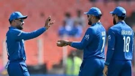 अफगान स्टार ने रचा इतिहास, ऐसा करने वाले बने दुनिया के सिर्फ चौथे क्रिकेटर, रोहित के क्लब में हुए शामिल... 1 अफगान स्टार ने रचा इतिहास, ऐसा करने वाले बने दुनिया के सिर्फ चौथे क्रिकेटर, रोहित के क्लब में हुए शामिल...
