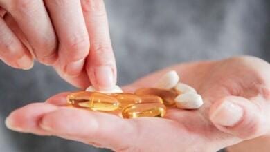 विटामिन डी की कमी से शरीर पर क्या असर पड़ता है, बढ़ सकता है किन बीमारियों का खतरा?