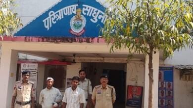 उधारी के पैसे मांगने पर व्यापारी पर धारदार हथियार से हमला करने वाले दो आरोपी गिरफ्तार...