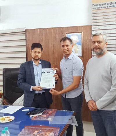 अंतरराष्ट्रीय तनाव का असर भिलाई के उद्योगों पर; एलपीजी संकट को लेकर छत्तीसगढ़ चेंबर ने कलेक्टर को सौंपा ज्ञापन 1 अंतरराष्ट्रीय तनाव का असर भिलाई के उद्योगों पर; एलपीजी संकट को लेकर छत्तीसगढ़ चेंबर ने कलेक्टर को सौंपा ज्ञापन