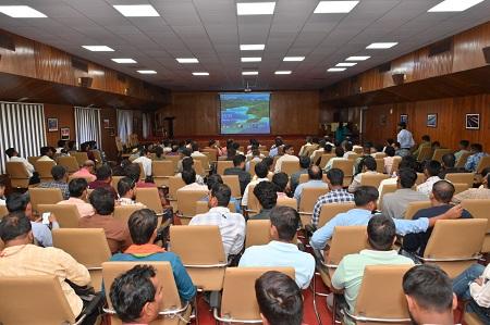 संयंत्र में ऑनलाइन व्हीकल एरिया पास प्रणाली का शुभारंभ, डिजिटल पहल से सुदृढ़ होगी सड़क सुरक्षा...