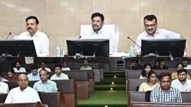 चार जिले के सहायक आयुक्त को शो-कॉज नोटिस... 26 चार जिले के सहायक आयुक्त को शो-कॉज नोटिस...