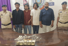 चोरी के प्रकरण में फरार आरोपी गिरफ्तार, सोने-चांदी के जेवरात एवं नगदी सहित कुल 6,55,277/- लाख रुपये की संपत्ति बरामद...