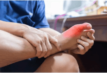 सुबह खाली पेट क्या पीना चाहिए जिससे यूरिक एसिड कम हो जाए?