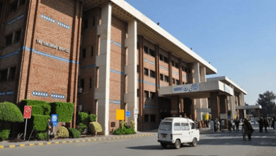 पाकिस्तान एक अस्पताल में कई बार सिरिंज इस्तेमाल करने से 300 से ज्यादा बच्चे हुए HIV पॉजिटिव, मचा हड़कंप...