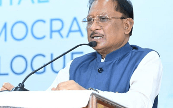 डिजिटल डेमोक्रेसी डायलॉग में मुख्यमंत्री का आह्वान: क्रिएटर्स दिखाएं बदलते छत्तीसगढ़ की नई पहचान...