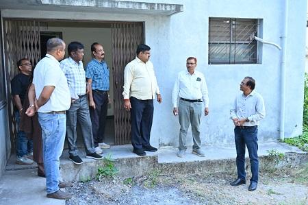 शिक्षा मंत्री गजेन्द्र यादव की पहल – दीपक नगर स्कूल में बढ़ेंगी सुविधाएं, बनेंगे नए कक्ष 1 शिक्षा मंत्री गजेन्द्र यादव की पहल – दीपक नगर स्कूल में बढ़ेंगी सुविधाएं, बनेंगे नए कक्ष