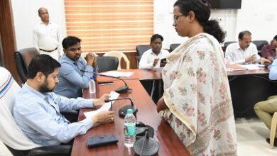 वैशाली नगर वार्ड क्रमांक 30 और ग्राम ननकट्ठी के ग्रामीण जल संकट से परेशान, जनदर्शन में लगाई गुहार...