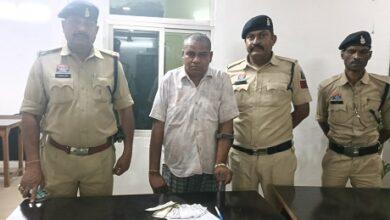 अंजोरा पुलिस की कार्यवाही – सट्टा खिलाने वाला आरोपी बिरेझर से गिरफ्तार...