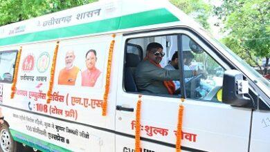 मंत्री गजेन्द्र यादव ने सम्हाली एम्बुलेंस की स्टेयरिंग, एम्बुलेंस का शुभारंभ, सेवा और संवेदनशीलता का दिए संदेश