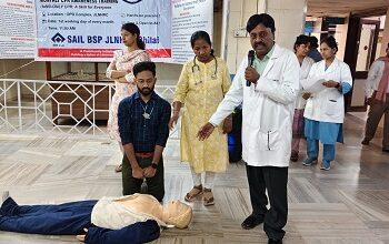 जवाहरलाल नेहरू चिकित्सालय द्वारा ‘सेव अ लाइफ’ हैंड्स-ओनली सीपीसीआर प्रशिक्षण आयोजित...