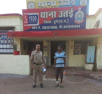 दुर्ग में साइबर क्राइम का पर्दाफाश: फर्जी इंस्टाग्राम आईडी बनाकर महिला को ब्लैकमेल करने वाला आरोपी गिरफ्तार...