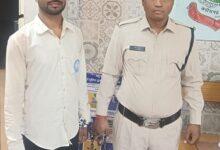 दुर्ग में सोशल मीडिया पर आपत्तिजनक टिप्पणी महंगी पड़ी: जनप्रतिनिधि पर अभद्र पोस्ट करने वाला युवक गिरफ्तार...