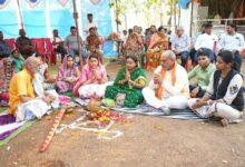 विधायक ललित चंद्राकर ग्राम नगपुरा में यादव समाज सामुदायिक भवन एवं श्रीकृष्ण मंदिर जीर्णोद्धार का भूमिपूजन कर ने रखी आधारशिला...