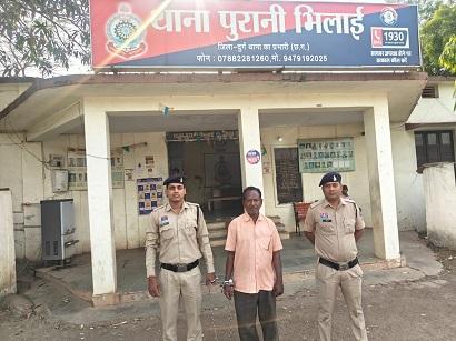 जुआ/सट्टा खिलाने वाले आरोपी पर पुरानी भिलाई पुलिस की त्वरित कार्यवाही – नगदी सहित गिरफ्तार