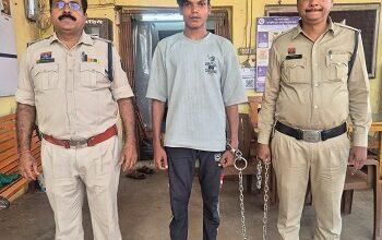 लूट का प्रयास करने वाले आरोपी को त्वरित कार्यवाही में गिरफ्तार, विधि से संघर्षरत बालक भी अभिरक्षा में...