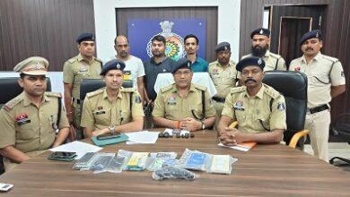 फर्जी बैंक खातों के माध्यम से ऑनलाइन बैटिंग में संलिप्त गिरोह पर दुर्ग पुलिस की लगातार कार्रवाई, 03 मुख्य आरोपी गिरफ्तार...