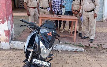 दुर्ग पुलिस द्वारा झपटमारी की घटना में त्वरित कार्यवाही करते हुए दो आरोपी गिरफ्तार...