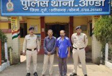 आपसी विवाद ने लिया हत्या का रूप फरार दो आरोपी 03 घंटे के भीतर पुलिस गिरफ्त में त्वरित कार्रवाई से गंभीर अपराध का खुलासा...