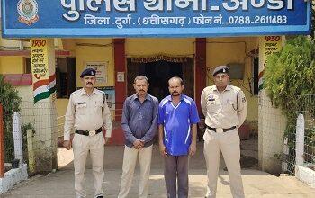 आपसी विवाद ने लिया हत्या का रूप फरार दो आरोपी 03 घंटे के भीतर पुलिस गिरफ्त में त्वरित कार्रवाई से गंभीर अपराध का खुलासा...