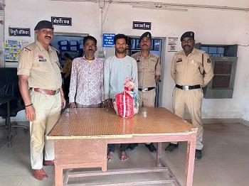 नशे के विरुद्ध दुर्ग पुलिस की लगातार कार्यवाही जारी– जामगांव आर में गांजा बिक्री करते 02 आरोपी गिरफ्तार...