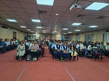 भिलाई इस्पात संयंत्र में पीएम–एनएपीएस के अंतर्गत 150 अप्रेंटिस का प्रशिक्षण हेतु इंडक्शन...