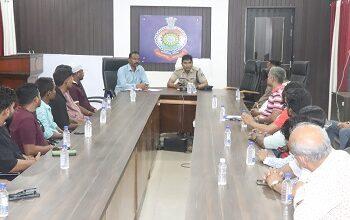 अवैध हथियार एवं नशीली दवाइयों के अवैध व्यापार पर नियंत्रण हेतु कूरियर एवं ई-कॉमर्स प्रतिनिधियों को इसे संबंधित कानूनी प्रावधान की जानकारी प्रदान किया गया...