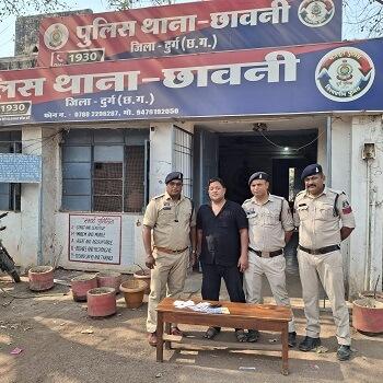 जुआ-सट्टा पर दुर्ग पुलिस की लगातार कार्रवाई जारी, सट्टा-पट्टी लिखते आरोपी को रंगे हाथ गिरफ्तार किया गया...