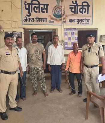 मवेशियों की अवैध परिवहन पर त्वरित कार्रवाई, 04 आरोपी गिरफ्तार कर 06 नग मवेशी एवं पिकअप वाहन जप्त...