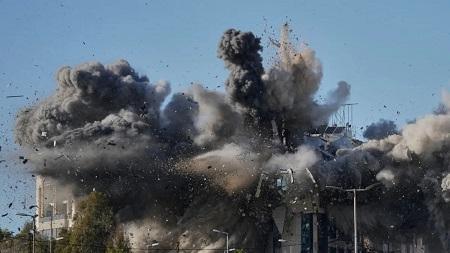 ईरान अब एप्पल, माइक्रोसॉफ्ट जैसी अमेरिकी कंपनियों को बनाएगा निशाना, कर्मचारियों को दफ्तर छोड़ने का अल्टीमेटम 1 ईरान अब एप्पल, माइक्रोसॉफ्ट जैसी अमेरिकी कंपनियों को बनाएगा निशाना, कर्मचारियों को दफ्तर छोड़ने का अल्टीमेटम