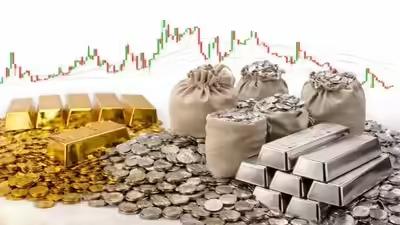 एक ही दिन में 11,000 रुपये महंगी हुई चांदी, सोने के भाव में भी जोरदार तेजी, चेक करें आज का रेट...