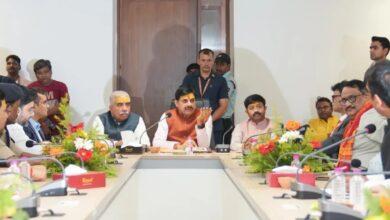 बाबा विश्वनाथ की शरण में CM मोहन यादव, बोले- 'मध्य प्रदेश-उत्तर प्रदेश मिलकर लिखेंगे विकास की नई इबारत'