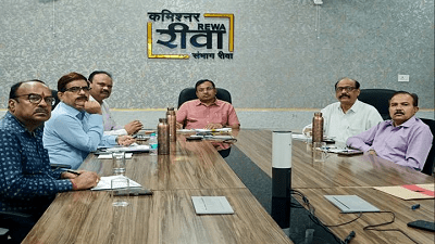 पेयजल संकट पर सख्त हुए मुख्य सचिव, कलेक्टरों को रोजाना मॉनिटरिंग के निर्देश... 1 पेयजल संकट पर सख्त हुए मुख्य सचिव, कलेक्टरों को रोजाना मॉनिटरिंग के निर्देश...