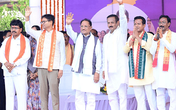 विकसित छत्तीसगढ़ की ओर बड़ा कदम: CM विष्णु देव साय ने रायगढ़ को दी 102 करोड़ की विकास सौगात... 8 विकसित छत्तीसगढ़ की ओर बड़ा कदम: CM विष्णु देव साय ने रायगढ़ को दी 102 करोड़ की विकास सौगात...