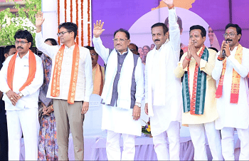 विकसित छत्तीसगढ़ की ओर बड़ा कदम: CM विष्णु देव साय ने रायगढ़ को दी 102 करोड़ की विकास सौगात... 1 विकसित छत्तीसगढ़ की ओर बड़ा कदम: CM विष्णु देव साय ने रायगढ़ को दी 102 करोड़ की विकास सौगात...