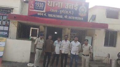 ऑनलाइन आईपीएल सट्टा के खिलाफ दुर्ग पुलिस की लगातार कार्रवाई जारी,ऑनलाइन सट्टा संचालन करने वाले 04 आरोपी गिरफ्तार...
