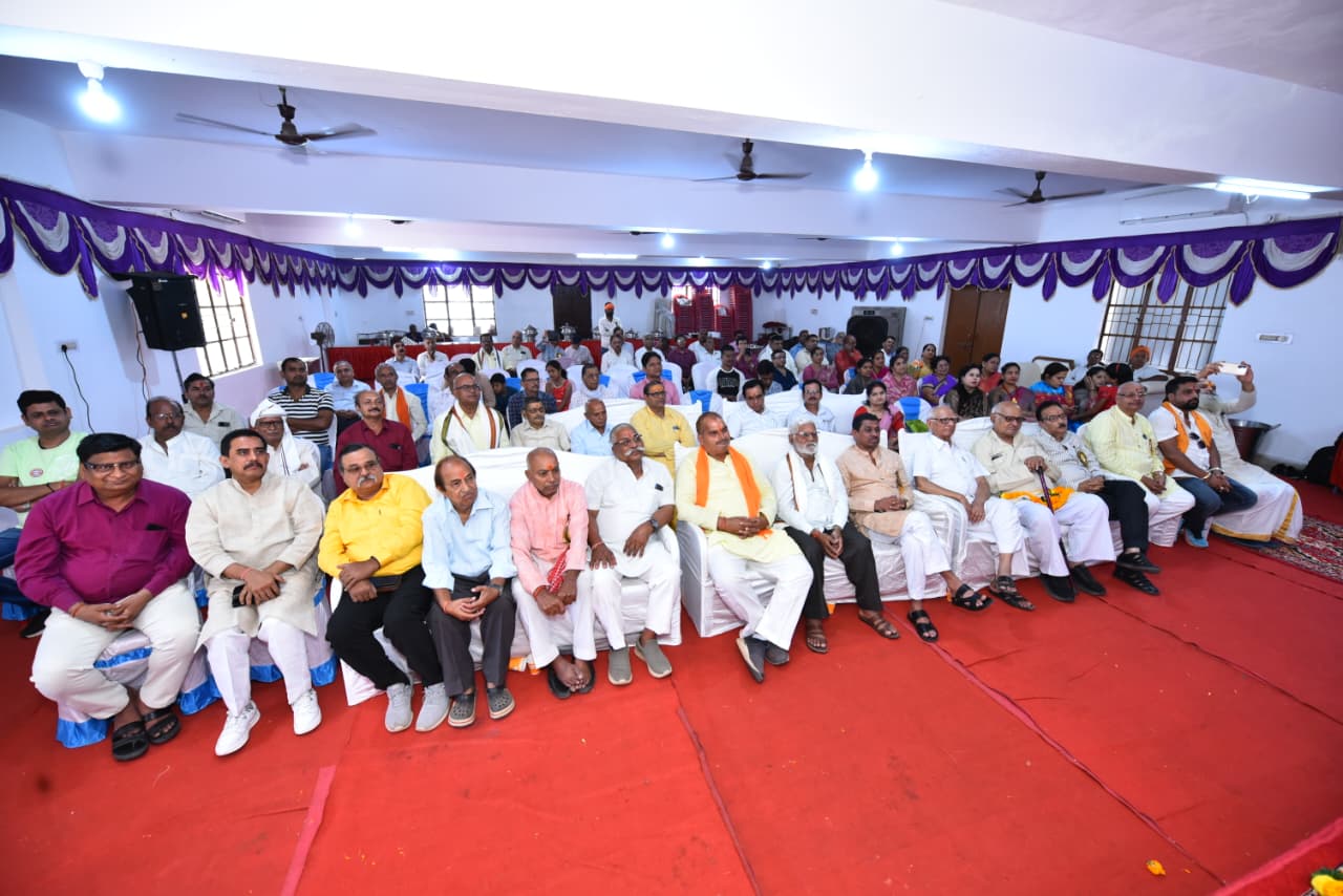 सरयू पारीण ब्राम्हण समाज भिलाई दुर्ग जिला की वार्षिक आम सभा, एवं ब्रह्म प्रकाश पत्रिका का विमोचन...