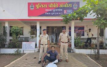 अवैध शराब बिक्री पर दुर्ग पुलिस की लगातार कार्यवाही जारी– होटल संचालक गिरफ्तार, शराब व नगदी सहित सामग्री जप्त...