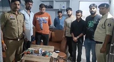 भिलाई के फ्लैट में चल रहा था अवैध हुक्का बार, दुर्ग पुलिस की रेड—6 आरोपी गिरफ्तार...