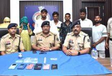 सूने मकानों में चोरी करने वाले अंतरजिला गिरोह का खुलासा, मुख्य आरोपी सहित 06 आरोपी एवं एक विधि विरुद्ध बालक पकड़े गए...