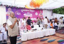 सांसद बृजमोहन अग्रवाल का समोदा में 'सुशासन' अवतार: शिविर में मौक़े पर ही किया जनसमस्याओं का समाधान, लापरवाही पर अधिकारियों को फटकारा...