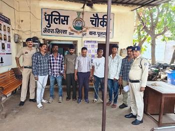 शिवनाथ नदी किनारे जुआ फड़ पर दुर्ग पुलिस की रेड, 7 आरोपी गिरफ्तार, नगदी-वाहन और मोबाइल जब्त...