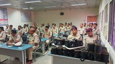 बीएसपी के अग्निशमन कर्मियों के अदम्य साहस को मिला सम्मान; सेंट्रल फायर स्टेशन में 49 जांबाजों को किया गया सम्मानित... 42 बीएसपी के अग्निशमन कर्मियों के अदम्य साहस को मिला सम्मान; सेंट्रल फायर स्टेशन में 49 जांबाजों को किया गया सम्मानित...