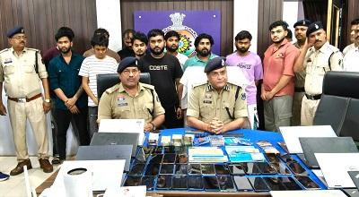 हैदराबाद से चल रहा था करोड़ों का ऑनलाइन सट्टा खेल, मास्टरमाइंड समेत 13 गिरफ्तार, 5 करोड़ ट्रांजेक्शन का खुलासा...
