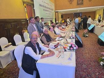 भू-राजनीतिक संकट के बीच गैस आपूर्ति और उर्वरक सुरक्षा पर श्रीनगर में हुआ रणनीतिक मंथन...