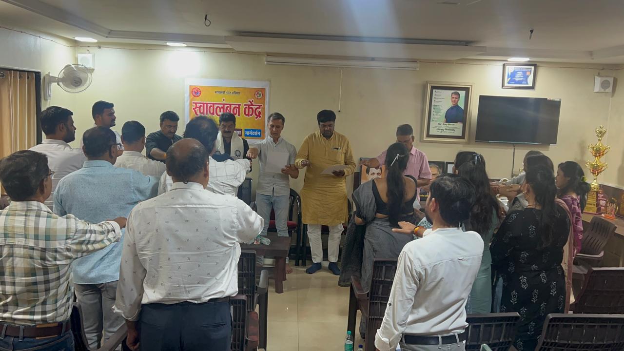 स्वदेशी वस्तुओं के उपयोग का संकल्प, स्वदेशी से बनेगा आत्मनिर्भर भारत- अजय भसीन 4 स्वदेशी वस्तुओं के उपयोग का संकल्प, स्वदेशी से बनेगा आत्मनिर्भर भारत- अजय भसीन
