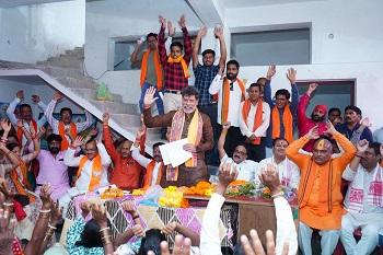 धुमका नगर पंचायत चुनाव: भाजपा ने कसी कमर, प्रदेश अध्यक्ष किरण सिंह देव व विधायक ललित चन्द्राकर ने ली कार्यकर्ताओं की बैठक...