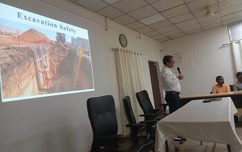 दल्ली राजहरा के एमवीटीसी में एक्सकेवेशन कार्यों पर सुरक्षा प्रशिक्षण कार्यक्रम आयोजित...