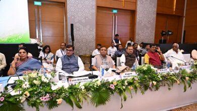 भारत-अमेरिका व्यापार संबंधों के मूल्यांकन पर संसदीय स्थायी समिति की रायपुर में बैठक आयोजित 3 भारत-अमेरिका व्यापार संबंधों के मूल्यांकन पर संसदीय स्थायी समिति की रायपुर में बैठक आयोजित