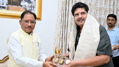 किसान हितैषी नीतियों ने दिलाई छत्तीसगढ़ को नई पहचान : छत्तीसगढ़ के कृषि विकास मॉडल का अध्ययन करने पहुंचा महाराष्ट्र का विधायक दल 10 किसान हितैषी नीतियों ने दिलाई छत्तीसगढ़ को नई पहचान : छत्तीसगढ़ के कृषि विकास मॉडल का अध्ययन करने पहुंचा महाराष्ट्र का विधायक दल